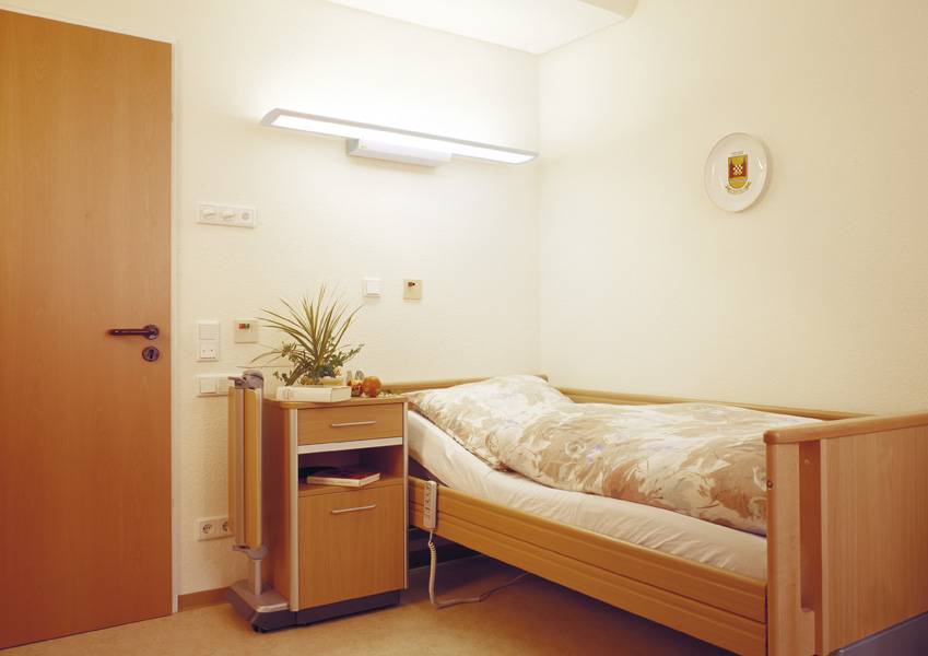 Amadea-Bed-Wall-and-Corridor-Lighting_5-2.jpg