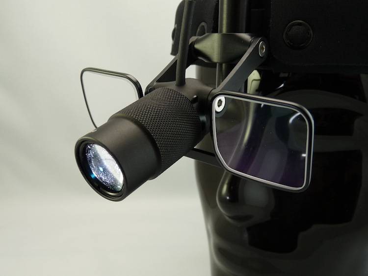 MC3-Clinical-LED-Headlight_6-2.jpg